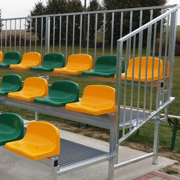 Fiksēta tribīne ar plastmasas sēdekļiem TZ300 Fiksēta tribīne ar plastmasas sēdekļiem TZ300