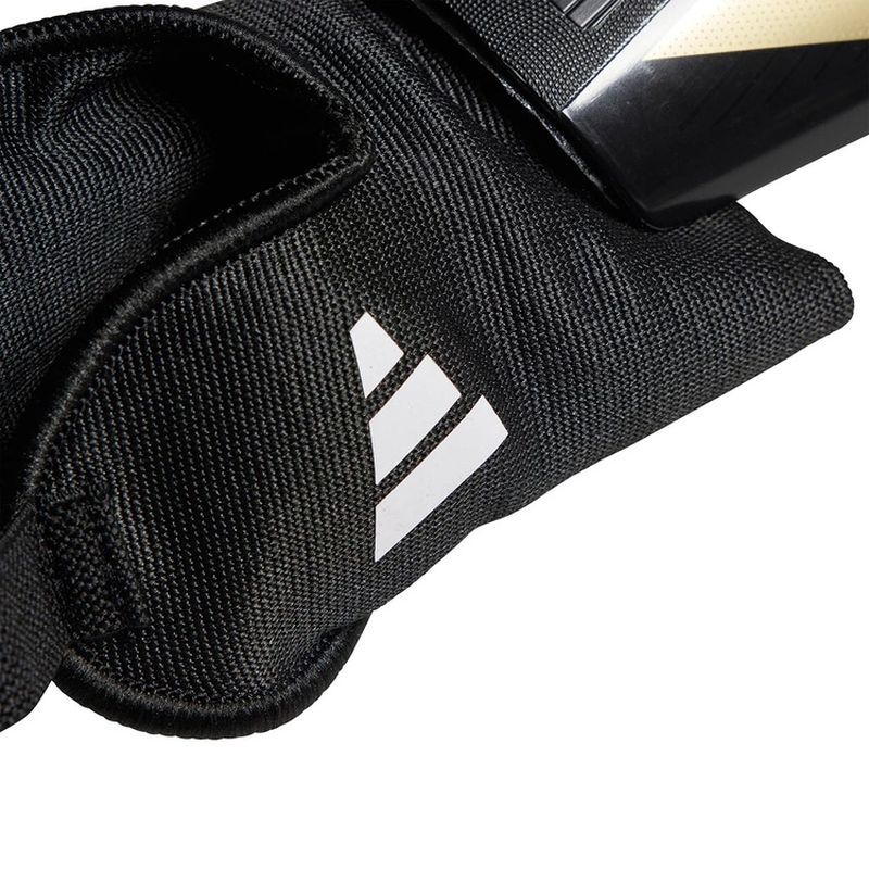 Adidas Tiro SG Match futbola aizsargi, melni un zelta krāsā