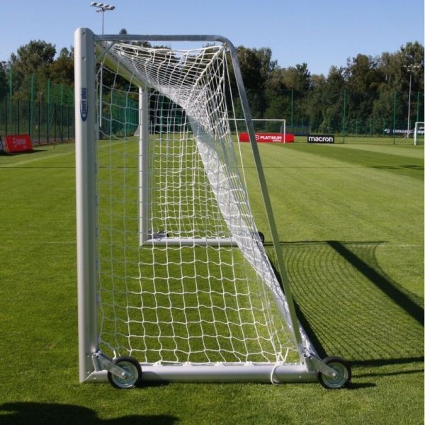 Futbola vārti 5 x 2 m PREMIUM pārvietojamie ar riteņiem, alumīnija, ovāls profils 120 x 100 mm