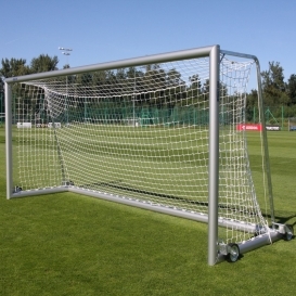 Futbola mērķi